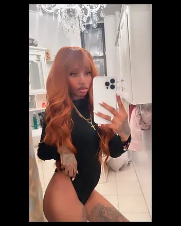 OnlyFans cuenta therealrinalee avatar 1