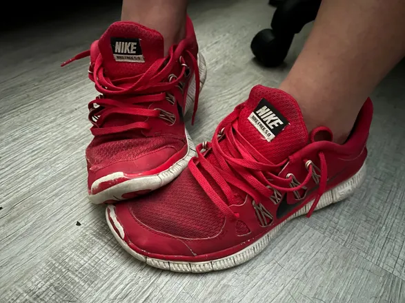 OnlyFans cuenta sneakerluver91 header 2