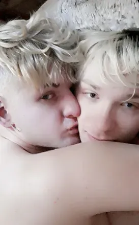 OnlyFans account  mplstwinks avatar 1