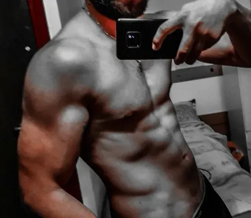 OnlyFans cuenta rayzzomvp header 2