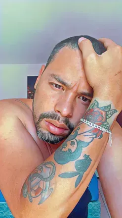 OnlyFans cuenta alegandrino avatar 1