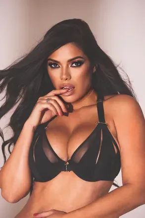OnlyFans cuenta suelynfans avatar 1