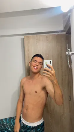 OnlyFans cuenta monti.22 avatar 1