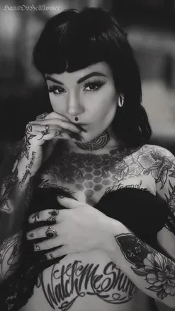 OnlyFans account  hexhellflower_free avatar 1