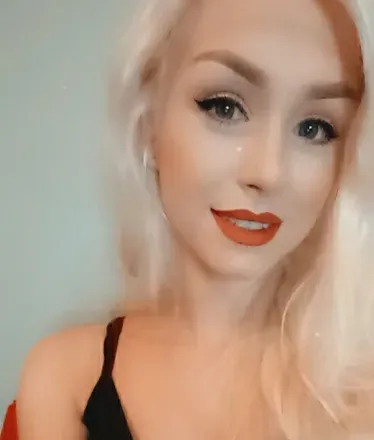 OnlyFans cuenta lovelymarnie avatar 1