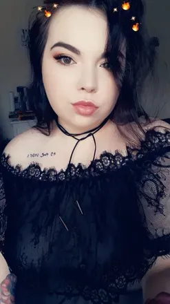 OnlyFans cuenta meg_rouge69 avatar 1