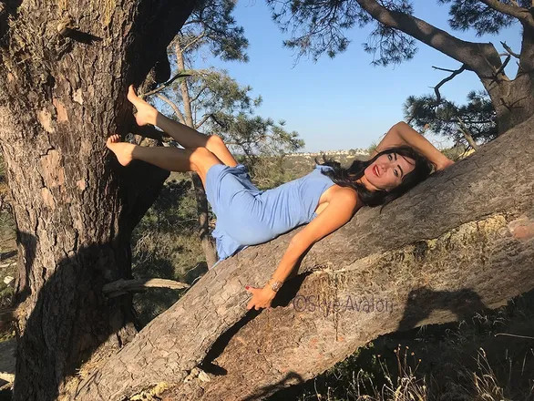 OnlyFans cuenta skyeavalonn header 2