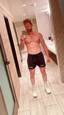 OnlyFans account  gindom avatar 1