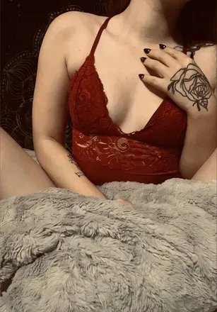 OnlyFans cuenta killerinheels header 2
