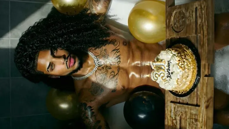 OnlyFans account  nikolove header 2