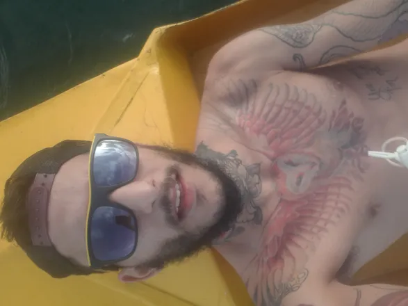OnlyFans cuenta thugowl header 2