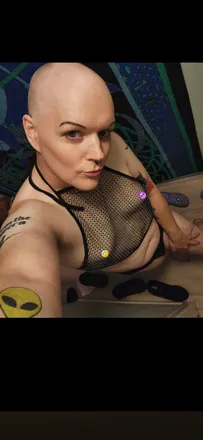 OnlyFans cuenta mysticalmarshmallow header 2