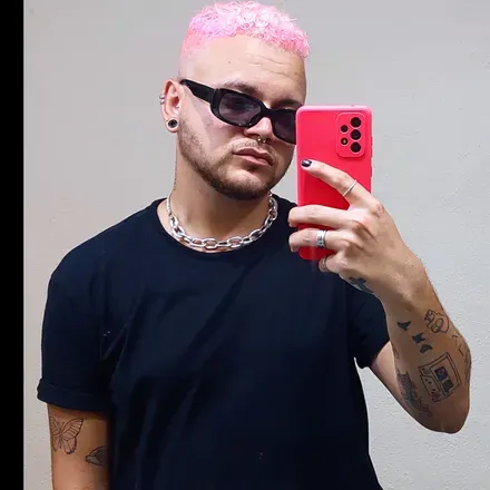 OnlyFans account  roddrigx avatar 1