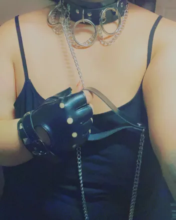 OnlyFans account  glitter_bug header 2