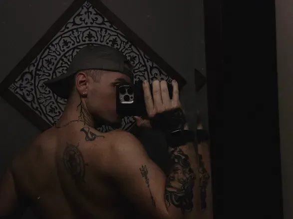 OnlyFans account  austinr977 avatar 1
