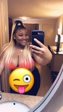 OnlyFans cuenta deeboogiebaby header 2