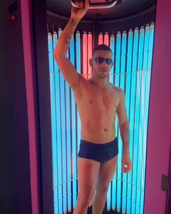 OnlyFans account  couti header 2