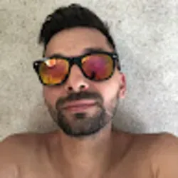 OnlyFans cuenta julian2812 avatar 1