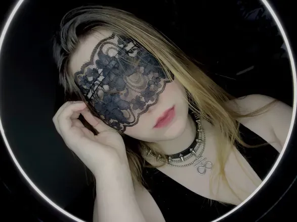 OnlyFans cuenta ophiliaheiny avatar 1
