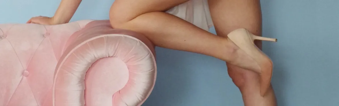 OnlyFans cuenta missfeetybbon header 2