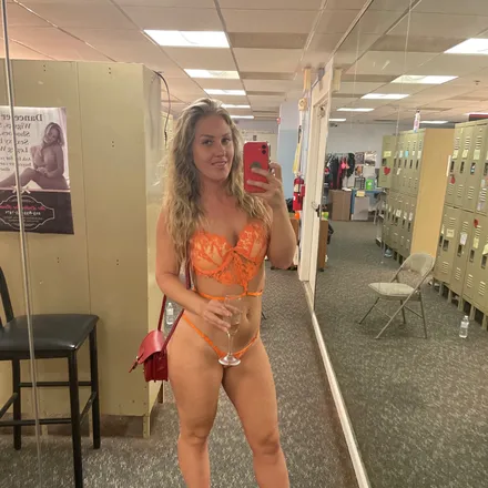 OnlyFans cuenta lollypoppinlexxx header 2