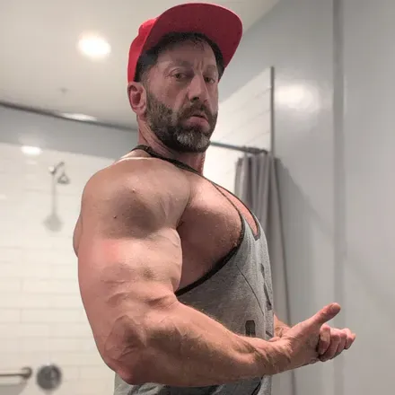 OnlyFans cuenta muscledmadison avatar 1