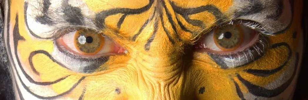OnlyFans cuenta ravenous_tigress header 2
