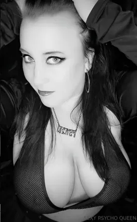 OnlyFans cuenta sexypsychoqueen avatar 1