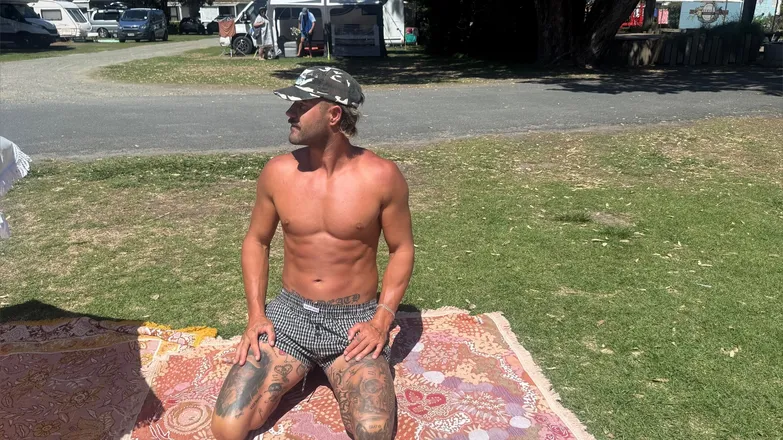 OnlyFans cuenta kyle_unsensored header 2