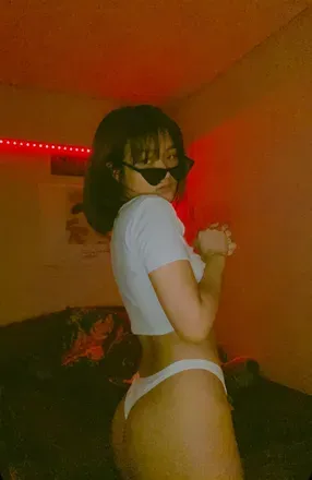 OnlyFans of hellodecember