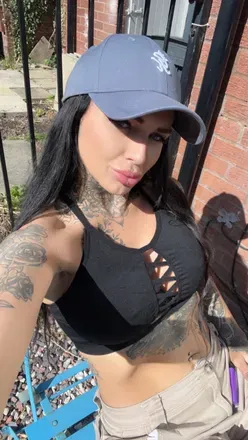 OnlyFans cuenta prettylittlething1391 avatar 1