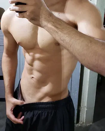 OnlyFans cuenta divinewaiter header 2