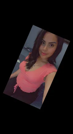 OnlyFans cuenta yullii19 header 2