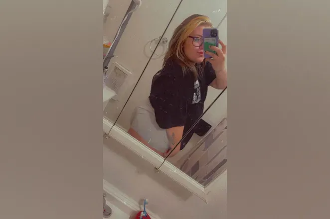 OnlyFans cuenta abi.gail1 header 2