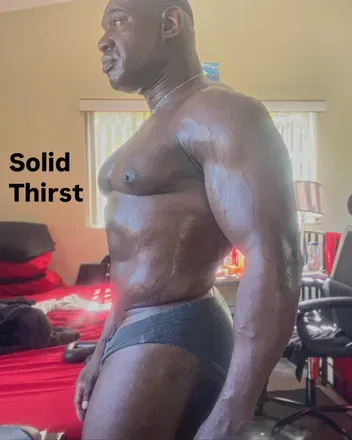OnlyFans cuenta tanksintanks header 2