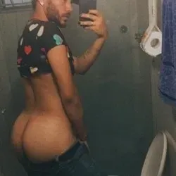 OnlyFans cuenta bitch22cm avatar 1
