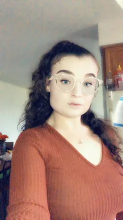 OnlyFans cuenta stonerveganchick header 2