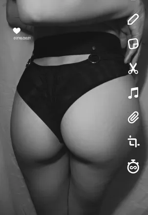 OnlyFans cuenta u180169141 header 2