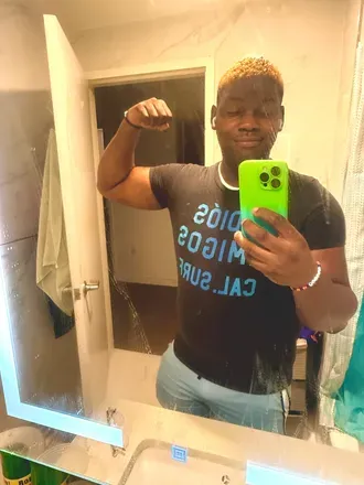 OnlyFans of christopherrrrthephoenix