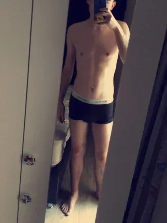 OnlyFans account  polishhotgaytwink avatar 1