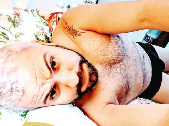 OnlyFans cuenta u185148065 header 2