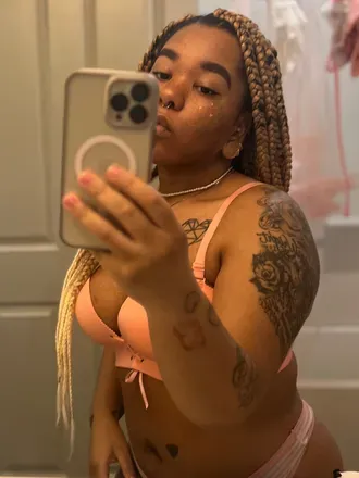 OnlyFans cuenta nemiibunn avatar 1