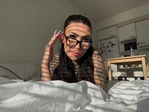 OnlyFans account  katariinabebefree header 2