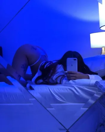 OnlyFans cuenta oficial_kaia header 1