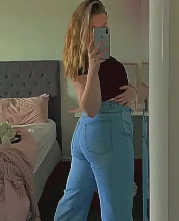 OnlyFans account  em.maree avatar 1