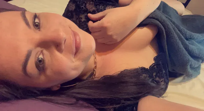 OnlyFans cuenta u222843231 header 2