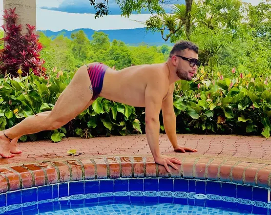 OnlyFans cuenta thethav0 header 2