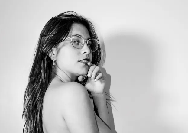 OnlyFans cuenta pao1226 header 2
