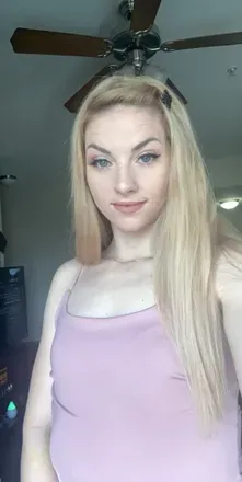 OnlyFans cuenta queenbee2020 avatar 1