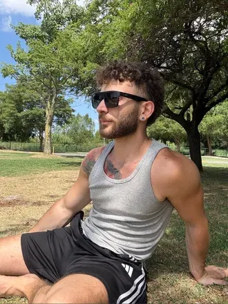 OnlyFans account  classied header 2